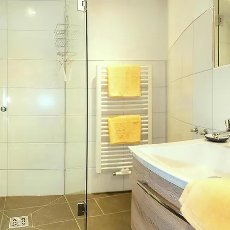 شقة Ski-In Ski-Out Brunner Apartment Top 2 نيديراو