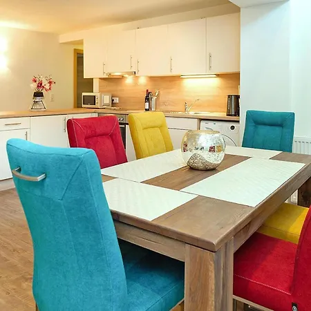 Ski-In Ski-Out Brunner Apartment Top 2 アパート *