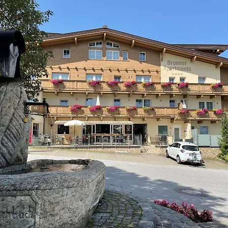 アパート Ski-In Ski-Out Brunner Apartment Top 2 ニーデラウ